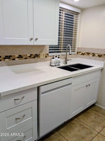 461 Holmes Ave #258, Mesa, AZ 85210