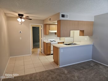461 W Holmes Ave #327, Mesa, AZ 85210