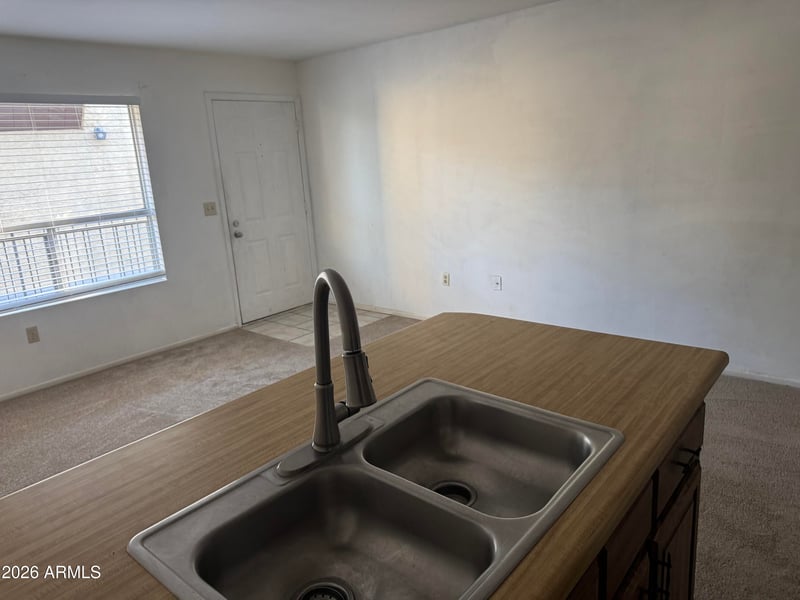 461 Holmes Ave #331, Mesa, AZ 85210