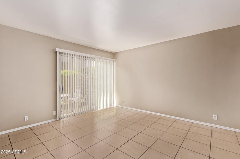 4610 68th St #402, Scottsdale, AZ 85251