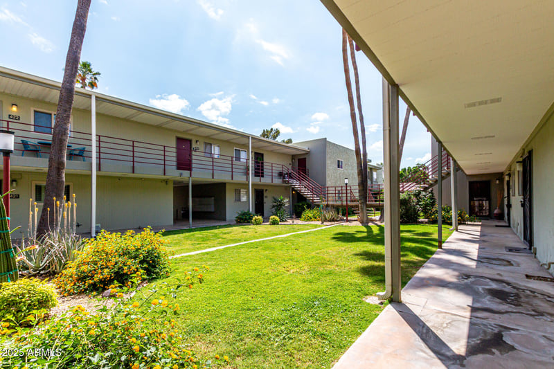 4610 68th St #409, Scottsdale, AZ 85251