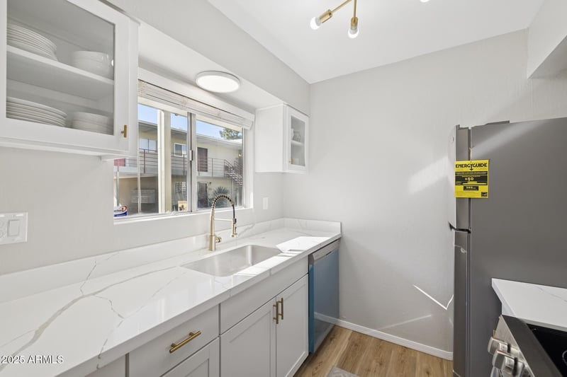 4610 68th St #409, Scottsdale, AZ 85251