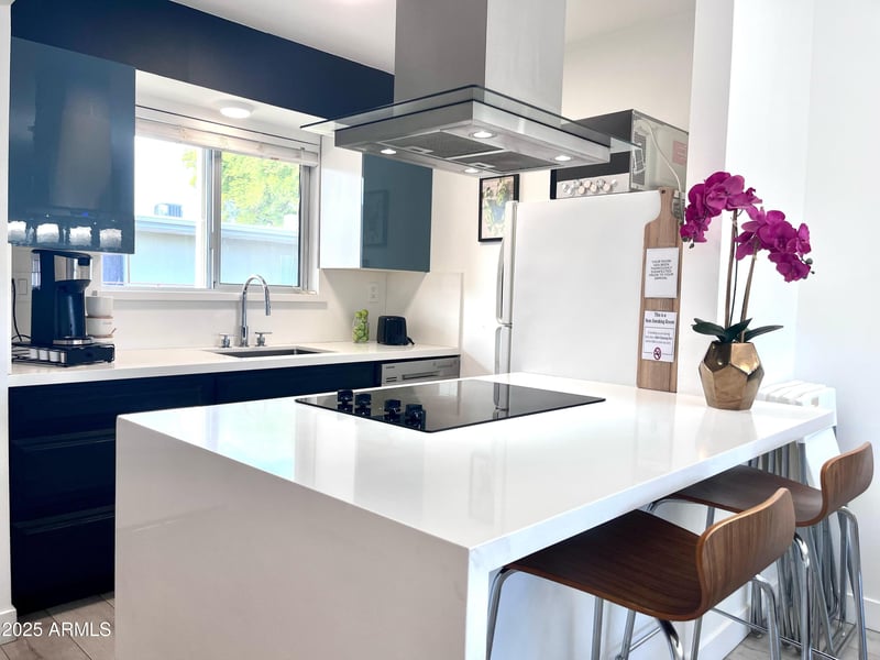 4610 68th St #426, Scottsdale, AZ 85251