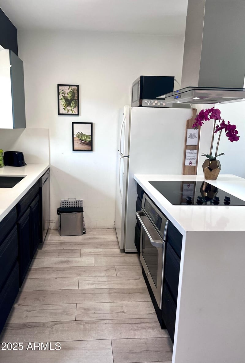 4610 68th St #426, Scottsdale, AZ 85251