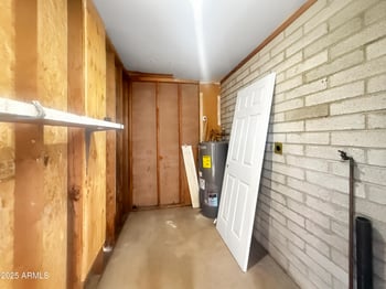4610 Desert Crest Dr, Glendale, AZ 85301