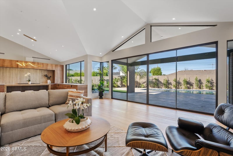 4610 E Flower St, Phoenix, AZ 85018