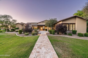 4610 Meadowview Dr, Gilbert, AZ 85298