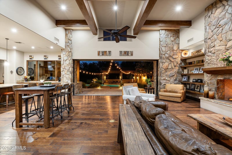 4610 Meadowview Dr, Gilbert, AZ 85298