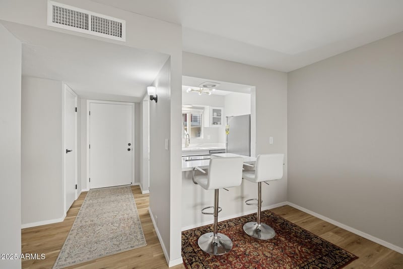 4610 68th St #409, Scottsdale, AZ 85251