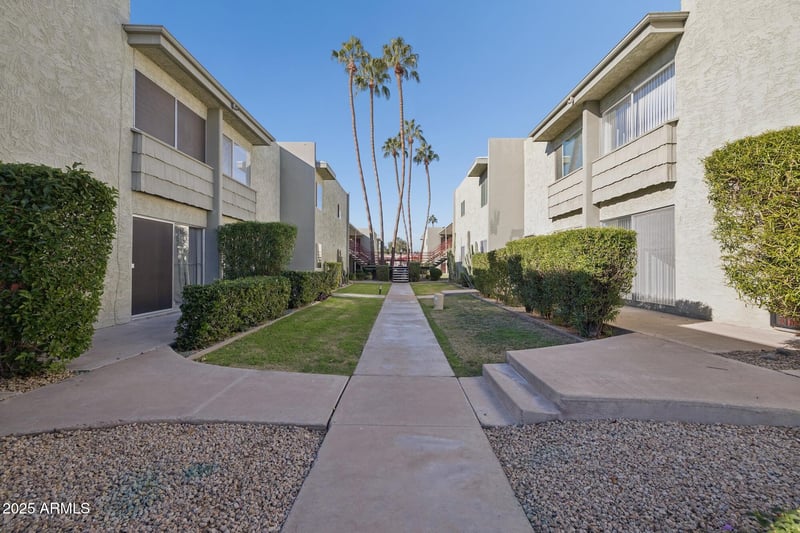 4610 68th St #409, Scottsdale, AZ 85251