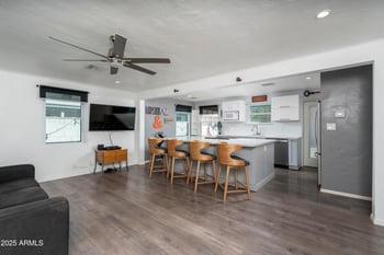 4611 11th St, Phoenix, AZ 85014