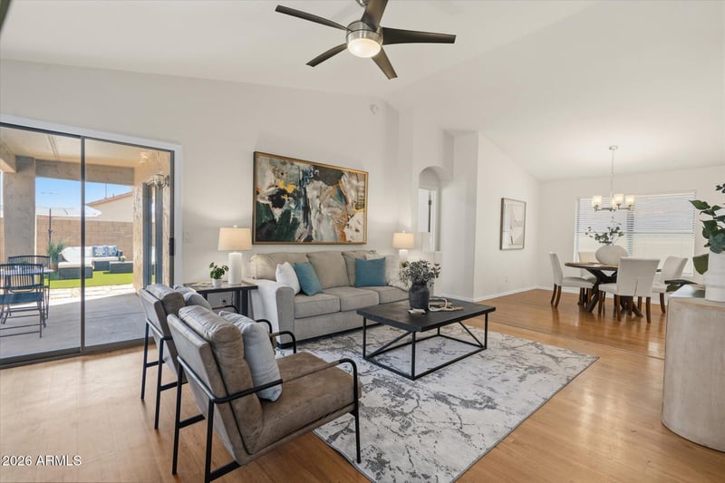 4611 E Abraham Ln, Phoenix, AZ 85050