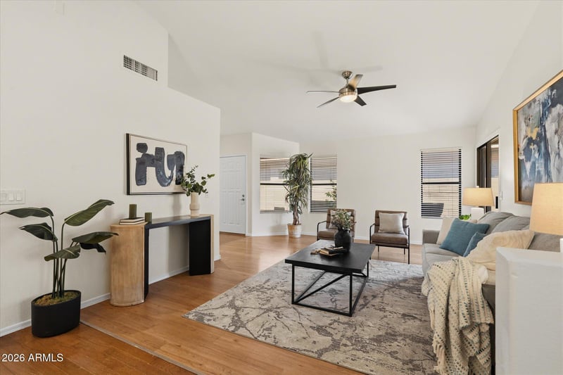 4611 E Abraham Ln, Phoenix, AZ 85050