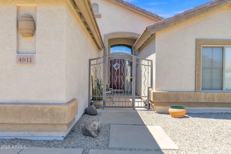 4611 Night Glow Dr, Cave Creek, AZ 85331