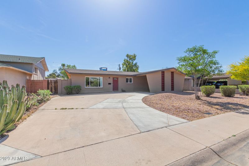 4611 S Grandview Ave, Tempe, AZ 85282