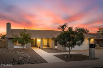 4611 Echo Ln, Glendale, AZ 85302