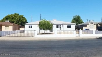 4612 50th Dr, Phoenix, AZ 85031