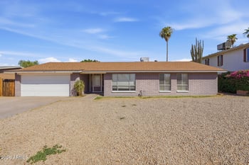 4612 Saguaro Dr, Glendale, AZ 85304