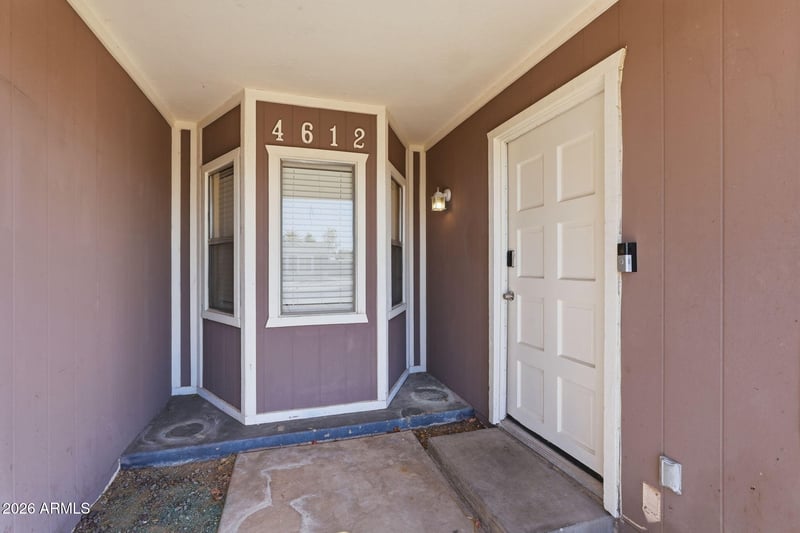 4612 Saguaro Dr, Glendale, AZ 85304