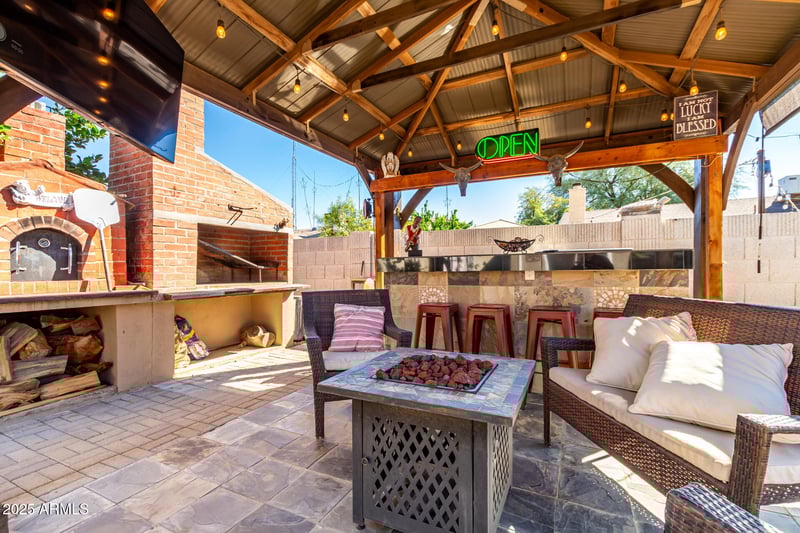 4613 Chicago St, Chandler, AZ 85226