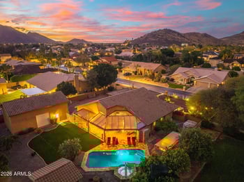 4613 Desert Hollow Dr, Phoenix, AZ 85083