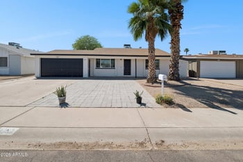 4613 Sunnyside Ave, Glendale, AZ 85304