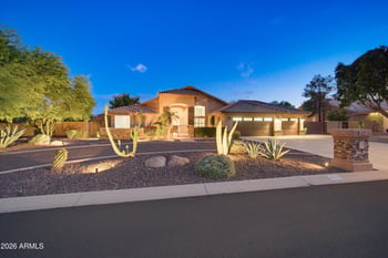 4613 W Desert Hollow Dr, Phoenix, AZ 85083