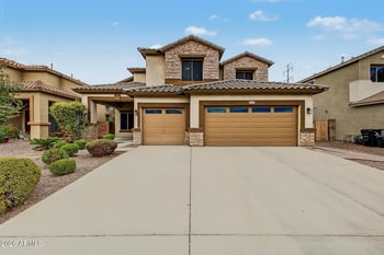 4613 W Donner Dr, Laveen, AZ 85339