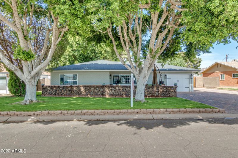 4614 E Cambridge Ave, Phoenix, AZ 85008