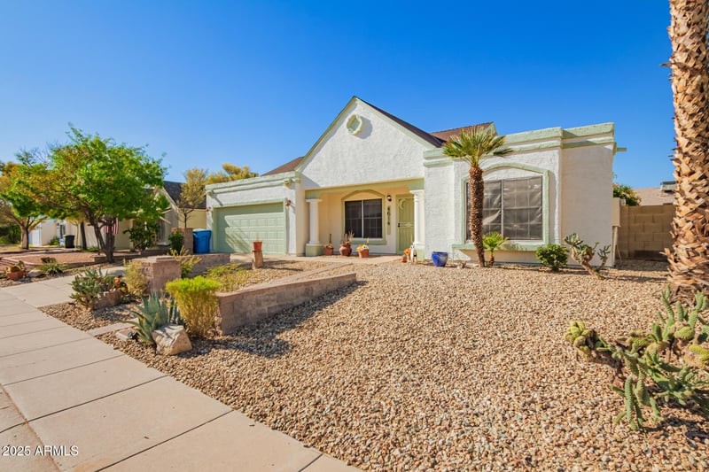 4614 Kimberly Way, Glendale, AZ 85308