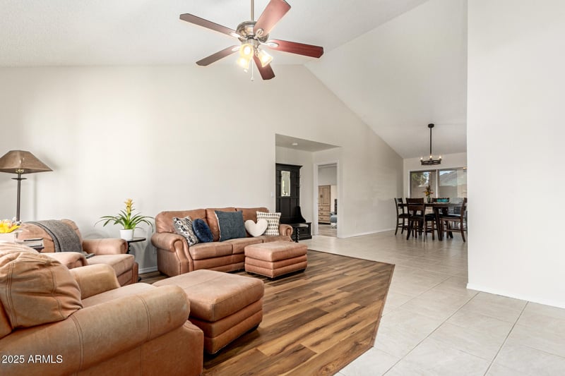 4614 Kimberly Way, Glendale, AZ 85308