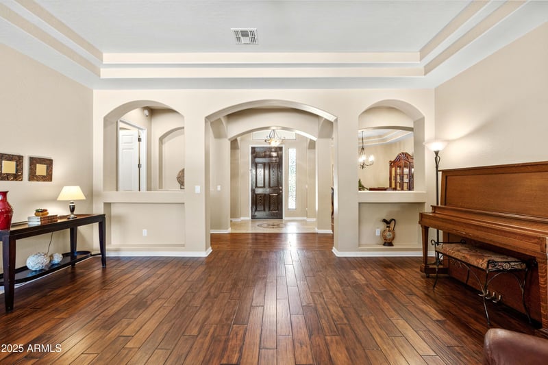 4614 Reins Rd, Gilbert, AZ 85297