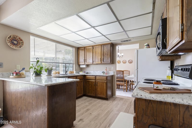 4615 Boston St, Chandler, AZ 85226
