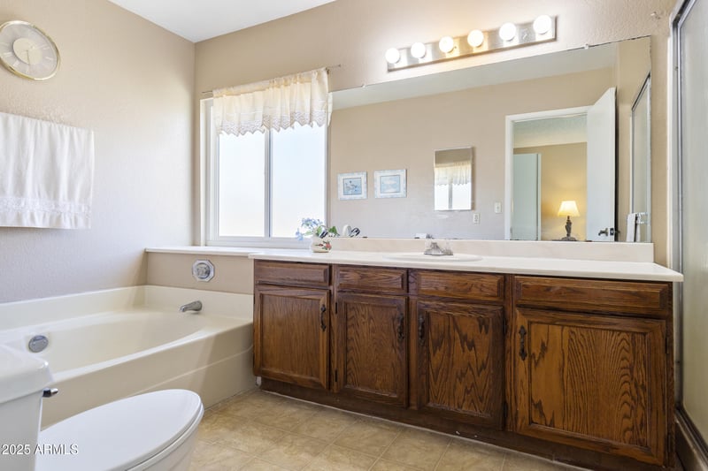 4615 Boston St, Chandler, AZ 85226