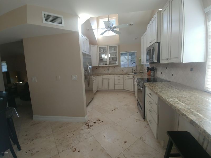 4615 E Mcneil St, Phoenix, AZ 85044
