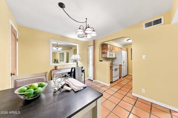 4615 N 22nd St #202, Phoenix, AZ 85016