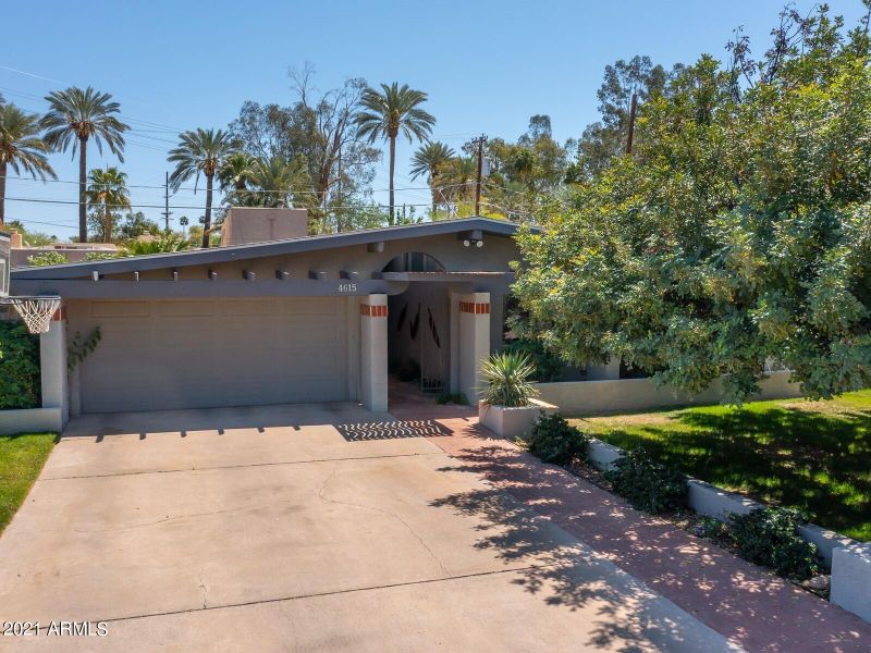 4615 N 43rd St, Phoenix, AZ 85018