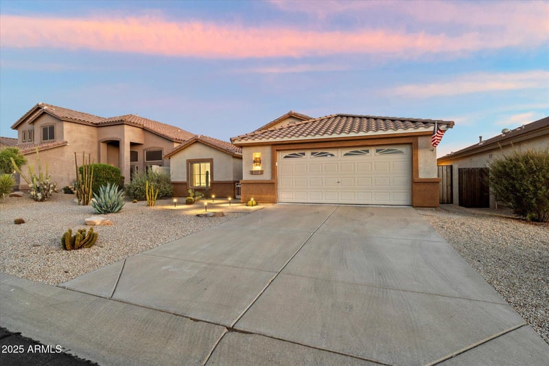 4615 Night Glow Dr, Cave Creek, AZ 85331