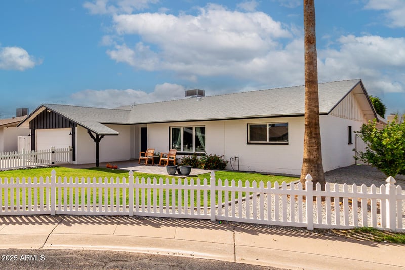 4616 Poplar St, Tempe, AZ 85282