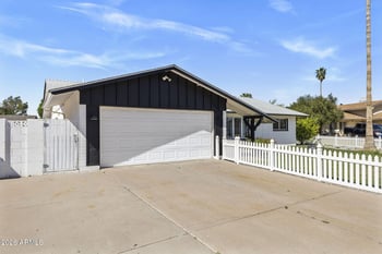 4616 Poplar St, Tempe, AZ 85282