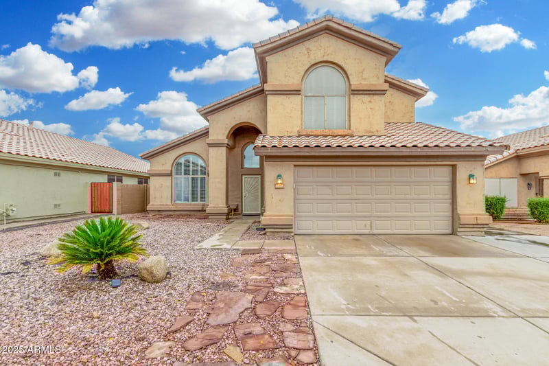 4616 Summerhaven Dr, Phoenix, AZ 85044