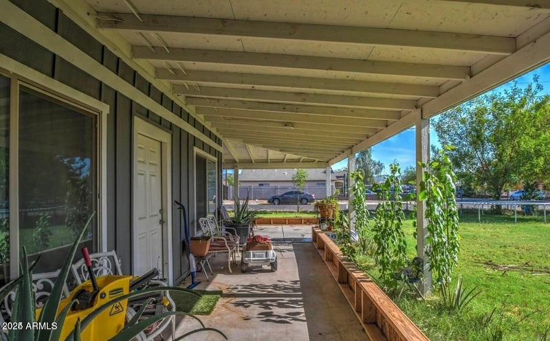 4617 8th St, Phoenix, AZ 85040