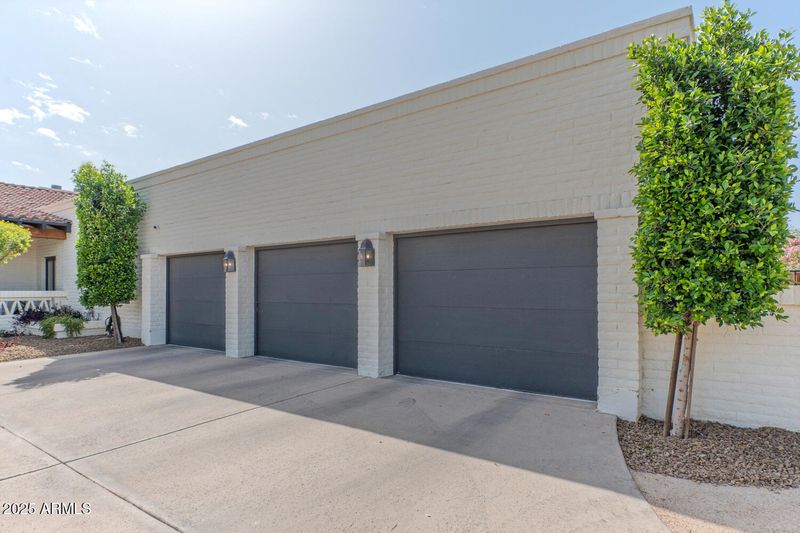 4617 E Elmwood Cir, Mesa, AZ 85205
