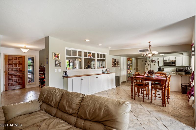 4617 E Janice Way, Phoenix, AZ 85032