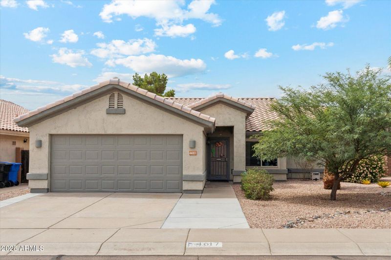 4617 E Summerhaven Dr, Phoenix, AZ 85044