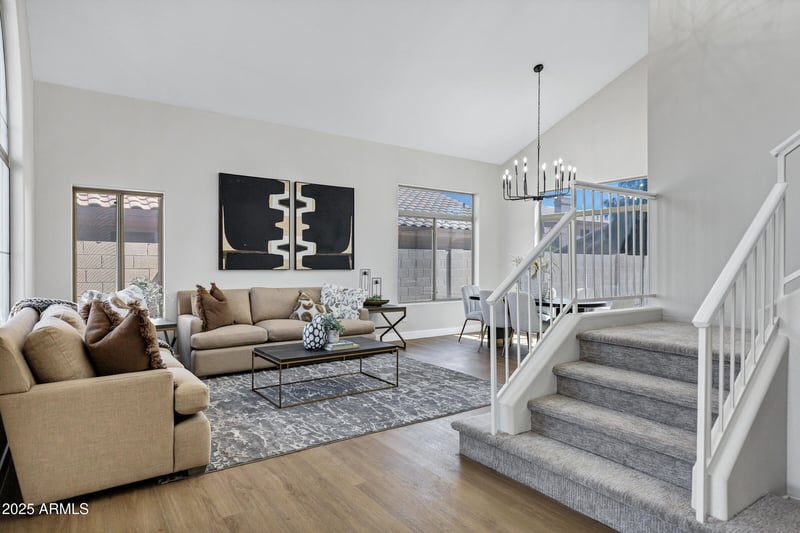 4617 Goldfinch Gate Ln, Phoenix, AZ 85044