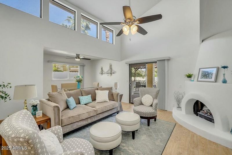 4618 E Valley View Dr, Phoenix, AZ 85044