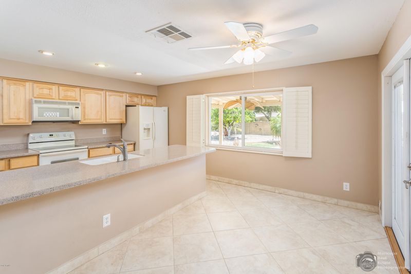 4619 E Cheyenne Dr, Phoenix, AZ 85044