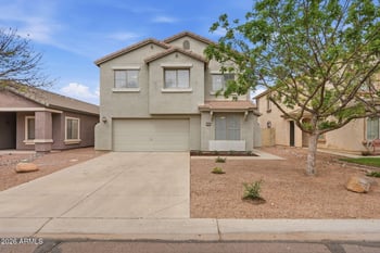 462 Christopher St, San Tan Valley, AZ 85140