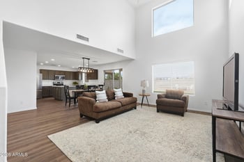 462 Christopher St, San Tan Valley, AZ 85140